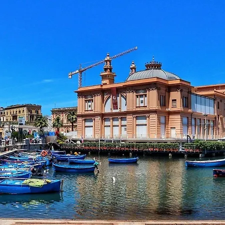 Lb&b Downtown * バーリ